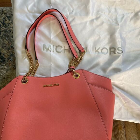 Michael Kors Jet Set Large Saffiano Leather Shoulder Bag Pink - Picture 9 of 11